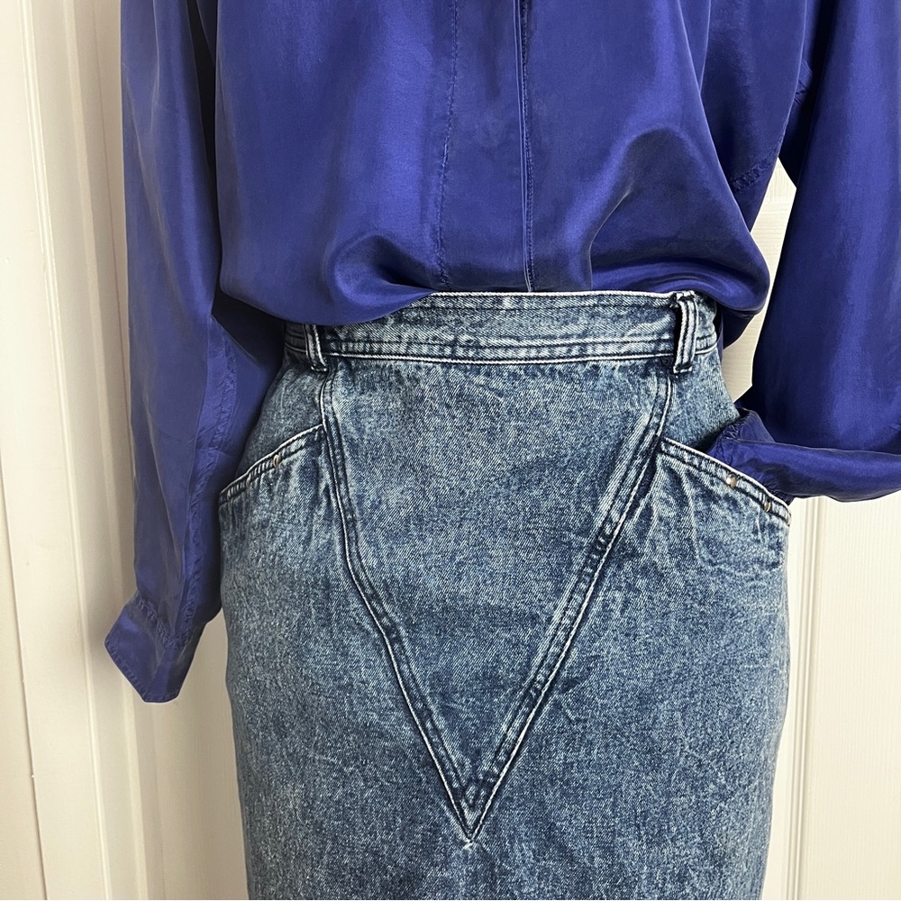 Vintage 80s Acid Wash Denim Pencil Skirt High Waist V-Seam European Made-Size M